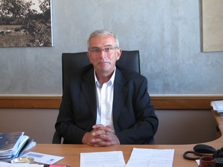 Le maire Jean-Luc Bidal